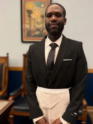 Instagram post from stgeorgesno_15. This post is in position 15.